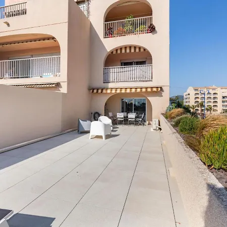 Port De La Gavine-25 By Interhome Hyères