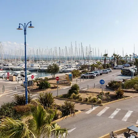 Port De La Gavine-25 By Interhome شقة
