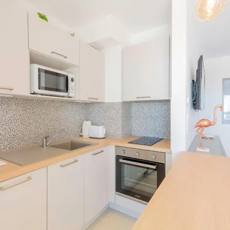 شقة Port De La Gavine-25 By Interhome *