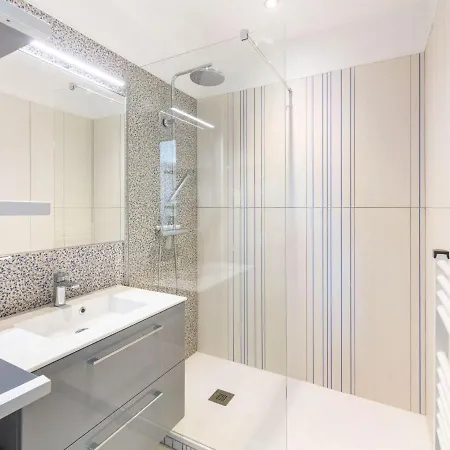 Port De La Gavine-25 By Interhome * Hyères