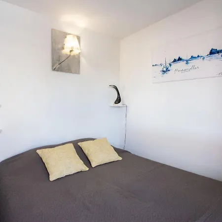 Port De La Gavine-25 By Interhome Daire
