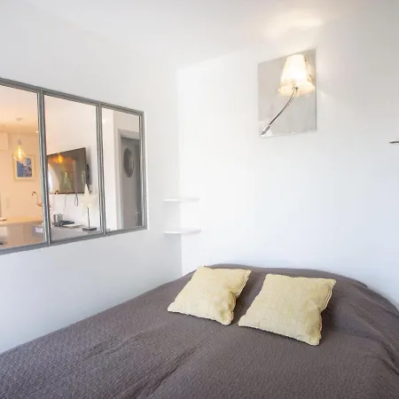 Daire Port De La Gavine-25 By Interhome *